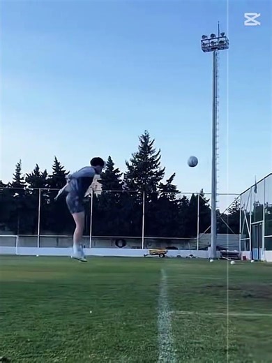 Kimdi bu tapa bilmədim ?🤔 #ytdayibenionecikarnolur #edit #azerbaijan #football #qarabağfk #memes