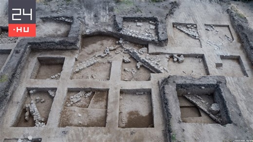 Őskori fegyvergyárra bukkantak Izraelben | 24.hu