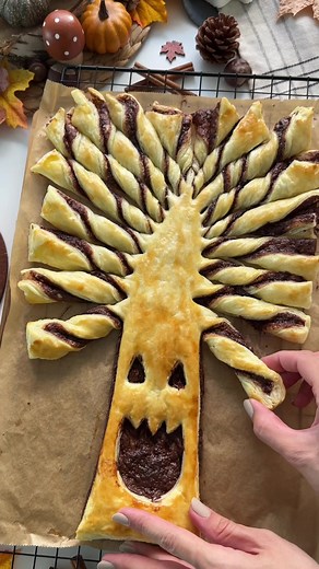 Nutella Puff Pastry Halloween Tree – 3 Ingredient Recipe