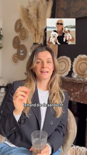 Debby Jacobi on Instagram: "Moest er ff uit!😘"