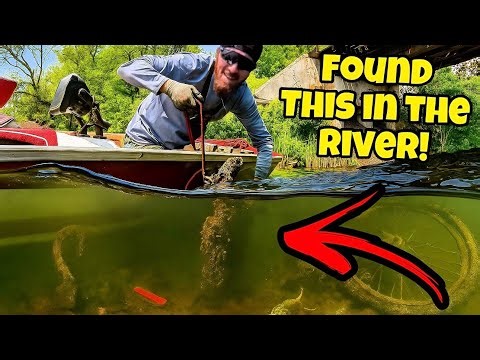 The Magnet Clicked… But It Wasn’t Metal — It Was ALIVE! (Magnet Fishing)