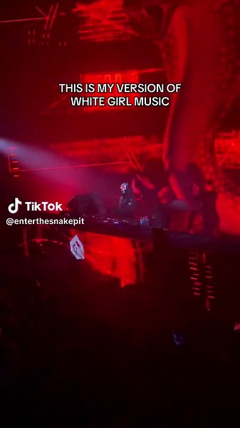 Exploring the Benefits of Snake Therapy