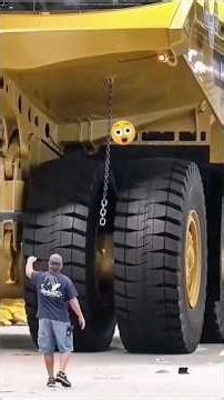 Mining Truck के 5000 KG Tyre कैसे बदले जाते हैं? 😱 Giant Machine Work! 🚚