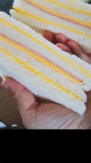 🥪 Easy Taiwanese Condensed Milk Sandwich Recipe (ft. Hong Rui Zhen)