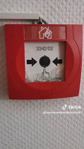 #Bma #Brandmeldeanlage #Erichter #Feueralarm #Esser #Evakuierung #Feuerwehr #Brandmeldetechnik #Sirenen #Brand #Brandmeldetyp #Alamierung #Bmz #Brandschutz #techniker