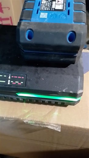 Scheppach akku Doppel-Ladegerät problem. Not recharged two battery