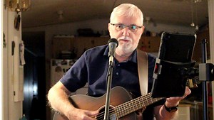 1.9K views · 65 reactions | 18 Yellow Roses Here is a good song that Marty Robbins and Bobby Darrin recorded . Sung by myself Mike Blackburn www.facebook.com/MikesMusicBlog | Mike Blackburn - Music Videographer | Facebook