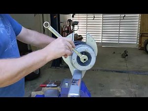 Free strut spring compressor tool works great
