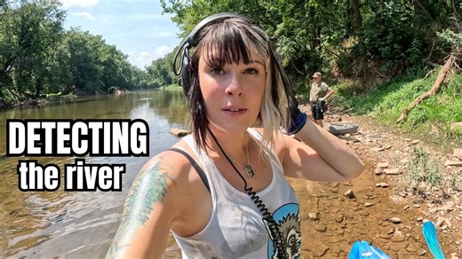 My First Time Metal Detecting on the River!
