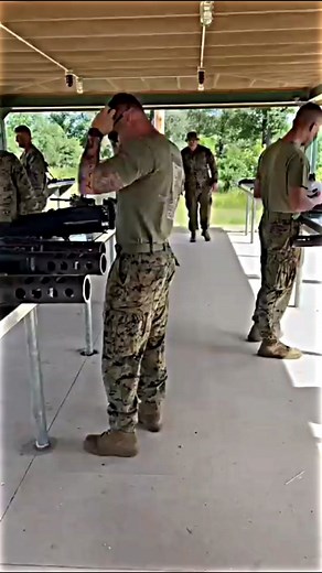 The Marines face at the end 🤣 #fypシ #foryoupage #specialforces #soldier #military #militaryedit