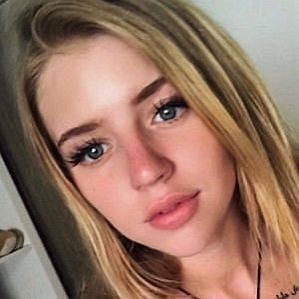 Jade Grobler Boyfriend 2026: Dating History & Exes - CelebsCouples