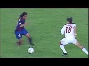 Primeiro gol do Ronaldinho pelo Barcelona 2003