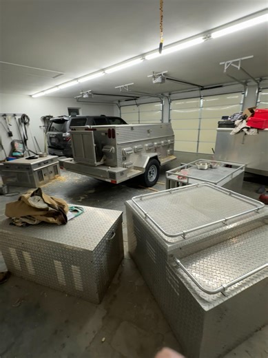 All the dogs are bedded down in the garage for the night. Bring on the snow! | Hanging G Gundogs