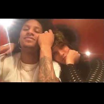 les twins / larry in love with his girlfriend