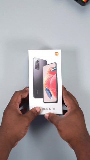 Redmi Note 12 Pro 4G Unboxing. Price -N177,000. Specs: - 6.67 Inch 1080P AMOLED display with 120Hz Refresh rate - Snapdragon 732G Processor (8nm) -6GB or 8GB RAM, 128 or 256GB internal Storage -108MP main camera -5,000mAh battery with 67 watts fast charger #Redmi #Redminote12series