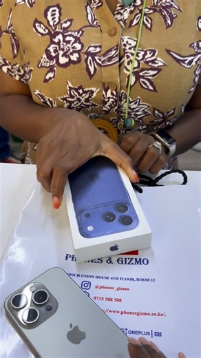 #iPhone#macbook #Apple#samsung#galaxy #phonesgizmo on Instagram: "Why wait? Trade in your old phone, add a small top up, and enjoy the new iPhone 17 Pro Max today. Or pay just 40% upfront and settle the rest pole pole. iPhone Air 256gb 124,999/- 17 256gb eSIM 122,999/- SIM 126,999/- 17PRO eSIM 256GB @ 164,999/- SIM 256GB @ 179,999/- 17PRO eSIM 512GB @ 189,999/- SIM 512GB @ 209,999/- 17Pro Max eSIM 256GB @ 179,999/- SIM 256GB @ 199,999/- 17Pro Max eSIM 512GB @ 206,999/- SIM 512GB @ 229,999/- 1 Ye