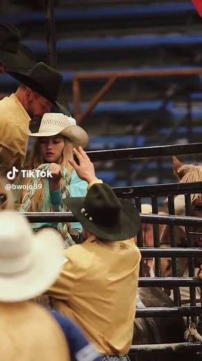 Women's Ranch Bronc Rodeo in Minnesota
