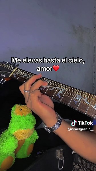 Que Bonito Es Querer: Ulices Chaidez y Requintos