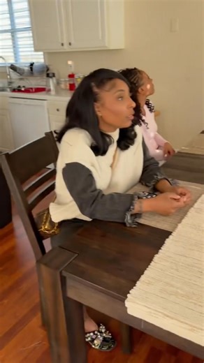 Bethany claps her hands at Sharra and things go as you would imagine | Robert Lumsden