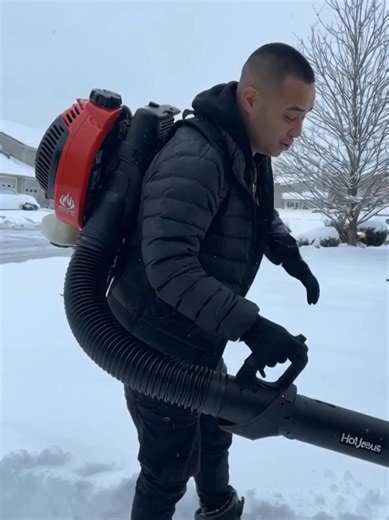 #HotJesus Heavy-duty Snow Blower backpack. This isn't your Grandpappy's antique snowblower. This is peak technology and power in one product to eliminate those long frigid days of shoveling snow . #relateable #comedy #foryoupage #fyp