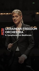 Beethovens 9. Sinfonie steht als Sinnbild für Freiheit und Menschlichkeit. Das Ukrainian Freedom Orchestra – ein Ensemble aus geflüchteten Musiker*innen und ukrainischen Mitgliedern europäischer Orchester – interpretiert in Warschau dieses bedeutende Werk. 🤍🕊️ so.arte/ukrainianfreedomorchestra | ARTE Concert