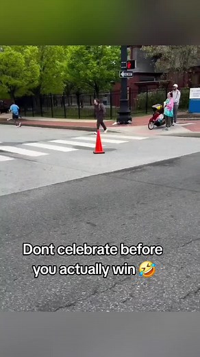 Joshua Jackson's Dramatic 2026 Delaware Marathon Comeback Finish