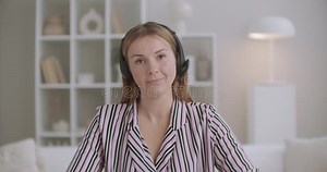 Woman Nodding Camera Stock Footage & Videos - 352 Stock Videos