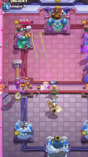 Clash Royale professional wins with a really nice Magic Archer and Fireball #clashroyale #pro #nice #win #competitive
