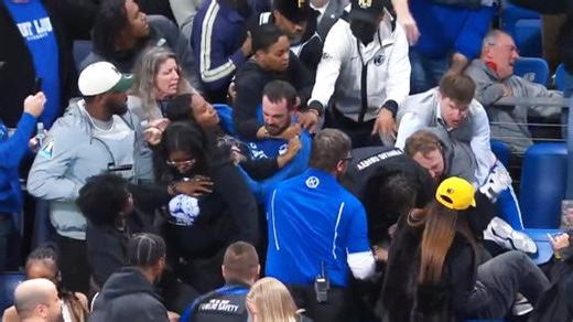 Brawl in stands causes delay in VCU-Saint Louis