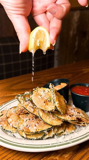 Serano’s Italian NYC on Instagram: "Craving Italian but gluten-free? We got you covered 😉🇮🇹 Discover why Serano’s is NYC’s best gluten-free comfort food. Visit us: 📍132 W 31ST 📸: @mollys.gf.plate 💛"