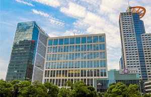 Pudong Academic Building