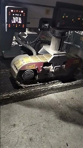 Giant Asphalt Milling Machine in Action 🚧 | Perfect Road Cutting Process