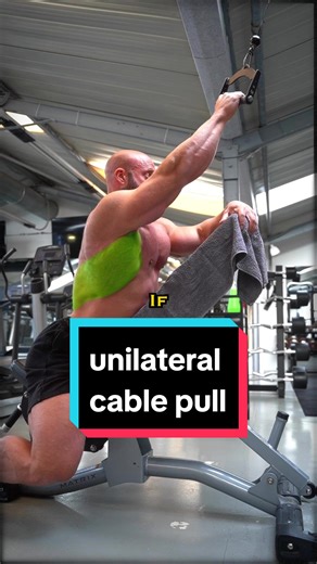 Unilateral Lat Pulldown Cable Pulls for Effective Back Training