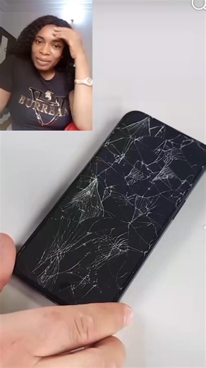 4 comments | Fix the screen of your phone with just toothpaste #simplehacks #goviral | Ogegold funpage | Facebook
