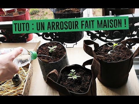 TUTO : FABRIQUER UN ARROSOIR À PARTIR D'UNE BOUTEILLE EN PLASTIQUE