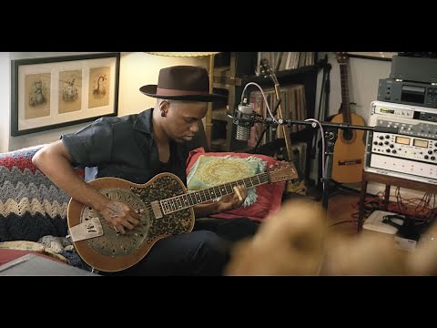 Buffalo Nichols - How To Love (Live In Mississippi)