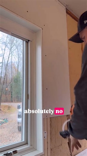 THE RIGHT WAY to Drywall Around Windows! #remodel #construction #homerenovation #realestate #design #entrepreneur #tools #diy #renovation #christmas2025 #Christmas #usa #usareels #usa_tiktok #usanews #usarmy | Winni US