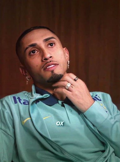 Stay Humble Raphinha 🤫😭 #footballshorts #footballedit #trending #raphinha #alvarez #brazil#argentina