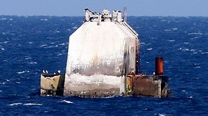 Making waves: Fresh bid to remove the abandoned wave generator off South Australia's coast at Carrickalinga