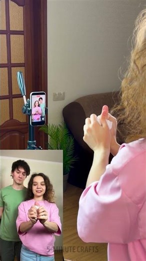 Simple magic trick (how did she do that?) 😯