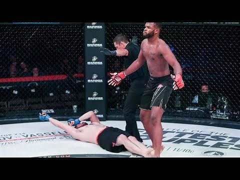Fencing Response knockouts in MMA - Part 1 (brutal)