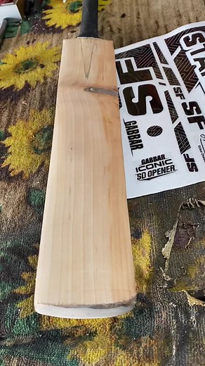 Applying Stickers to SF Cricket Bats