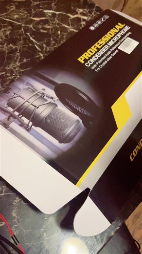 Understanding Condenser Microphones for Live Content