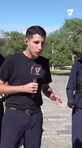 ⚔️ KUMDO: ARTE MARCIAL COREANO - Kumdo es un arte marcial coreano moderno que significa "el camino de la espada" y se basa en la esgrima con sables. Deriva del Kendo japonés y se practica para desarrollar el físico, la mente y el espíritu. - Durante una demostración de técnicas tradicionales, el instructor explicó que en el combate samurái todo debe funcionar en perfecta armonía: mente, cuerpo, espíritu y espada. Cada corte se ejecuta acompañado de un grito que simboliza concentración total y ay