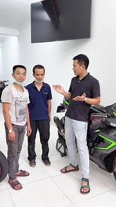 1.6M views · 44K reactions | Đọc Tên Xe ZX10R Sao Khó Vậy ?  2 diễn viên Nổi Tiếng Nhất của giới “Sâu Bít Xe” đã xin thua trong cuộc chơi殺殺 chúc ae may mắn lần sau❤️❤️ #tandatmotor #ZX10R #PKL #xuhuongreels | TẤN ĐẠT MOTOR . Chuyên Mua Bán Trao Đổi Xe Côn Tay Thể Thao PKL PKN SH | Facebook