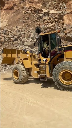 IRON GIANT UNLEASHED! ⚒️showcases the world of heavy machinery & Massive Rock #shorts