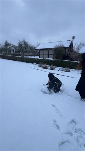 Experiencing the Magic of 'Let it Go' from Frozen