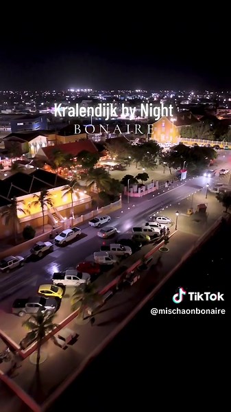 Night Vibes in Kralendijk, Bonaire