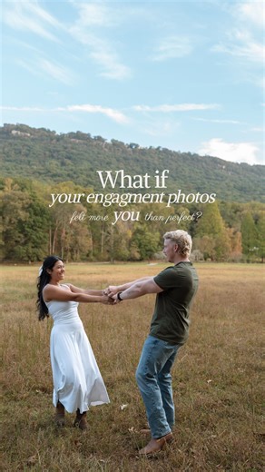 What if your engagement photos felt more you than perfect? The most beautiful engagement portraits don’t come from perfect poses or practiced smiles. They happen in the moments when you forget the camera is there. When you’re laughing, moving, and just being fully present with the person you love. If you want your engagement session to feel effortless and genuine, here’s what helps: Move often. Walk, dance, sway, or run. Movement brings energy and emotion into every frame. Interact instead of po