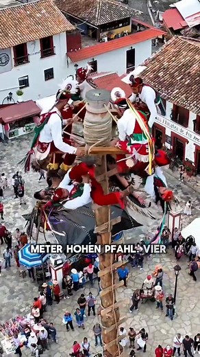 25K views · 70 reactions | Der Tanz der Flieger aus Mexiko – Ein Ritual am Himmel #EinzigartigeFakten #MexikanischeKultur #Tradition #TanzAmHimmel #DanzaDeLosVoladores | Horizont im Blick | Facebook